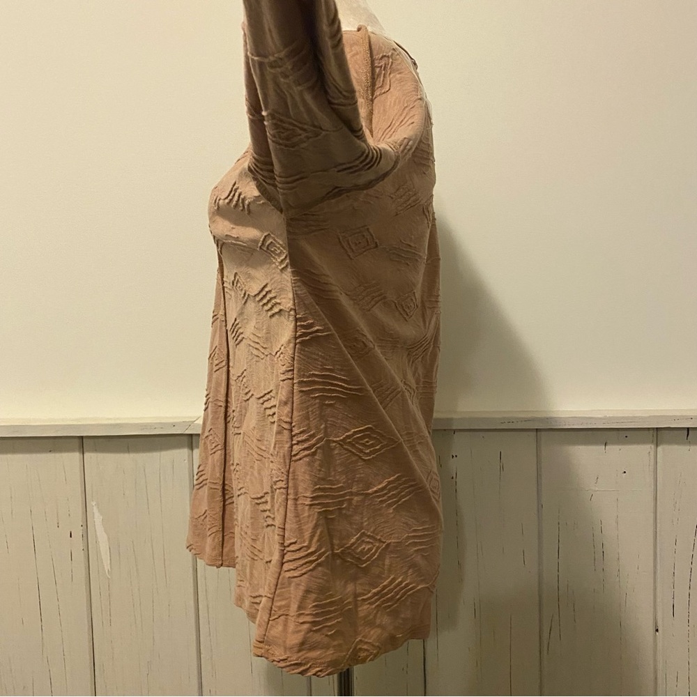 Hesed Small Textured Camel Long Sleeve Shirt - Picture 5 of 10